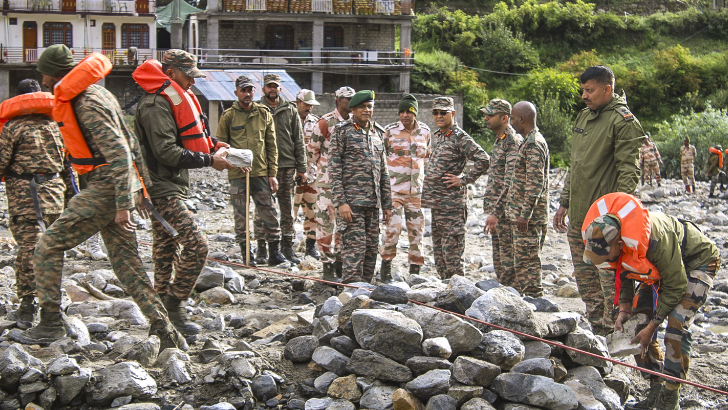 https://salarnews.in/public/uploads/images/newsimages/maannewsimage08082025_125715_728x410 Design (33).png